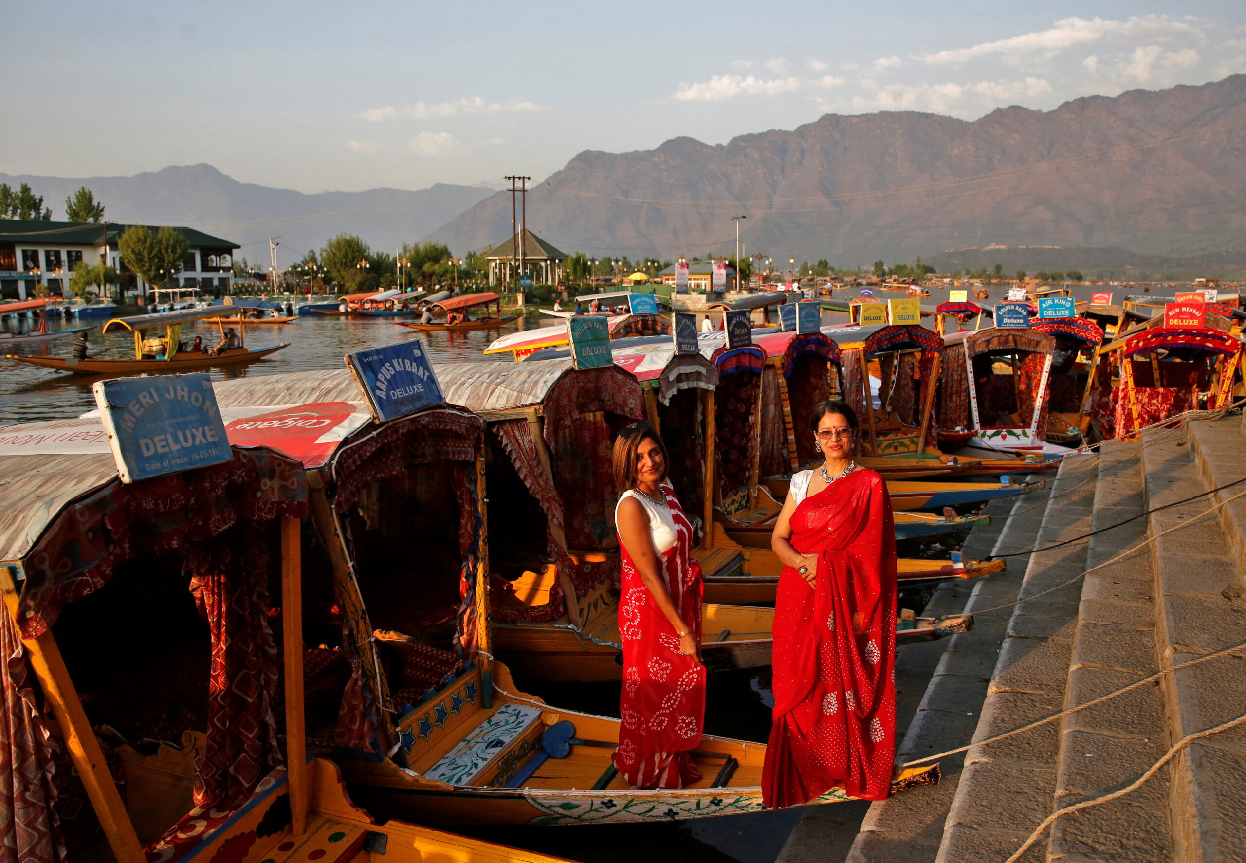 From Beauty to Burden: What’s Driving Tourists Away from Kashmir?