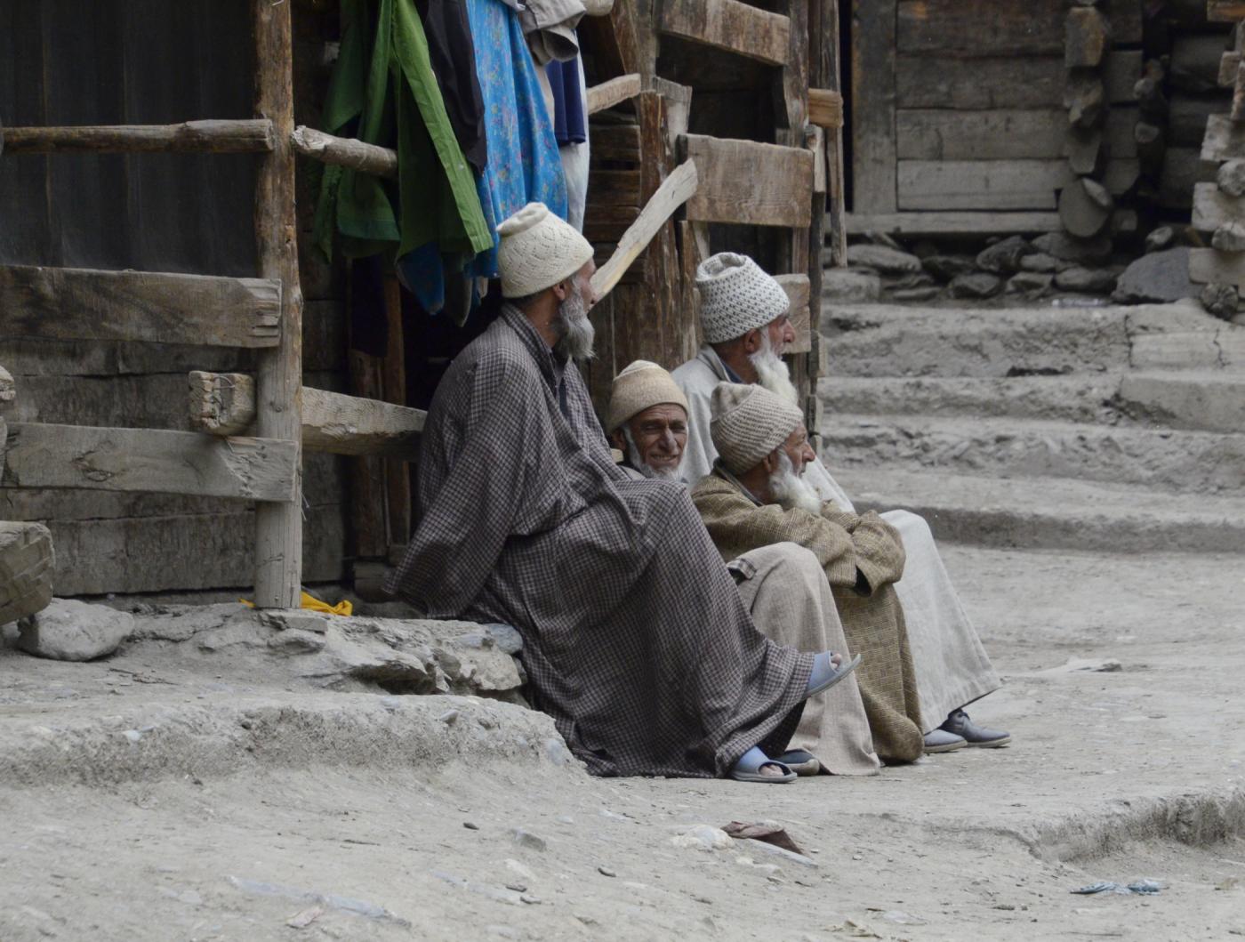 Left Behind - Abandoned in the Valley The forgotten elders of Kashmir