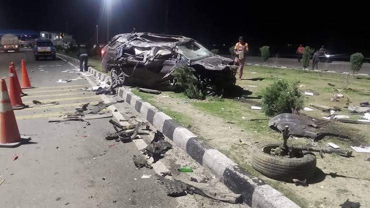 One Dead, Four Injured in Navyug Tunnel Accident: Overspeeding Blamed