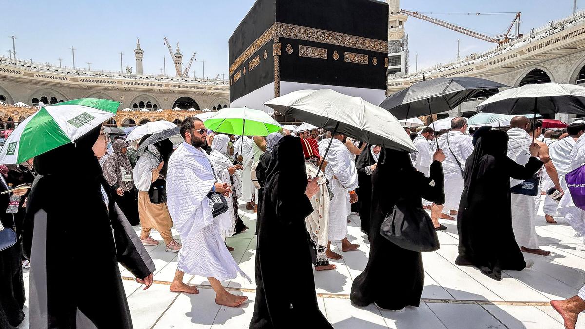 Saudi Arabia’s Hajj Quota Cut Leaves Indian Pilgrims in Distress: Leaders Call for MEA Action