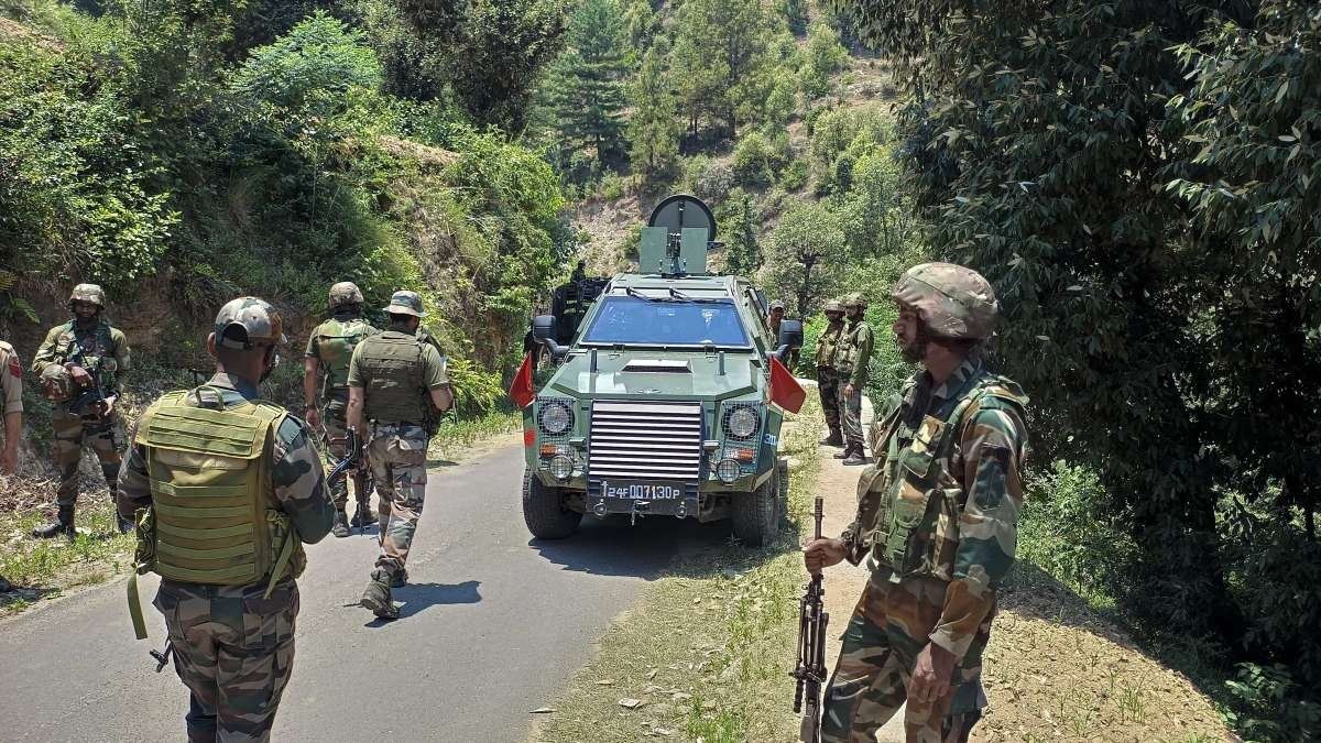 Twin Encounters Erupt in Kishtwar and Udhampur: Militants Trapped in Mountainous Terrain