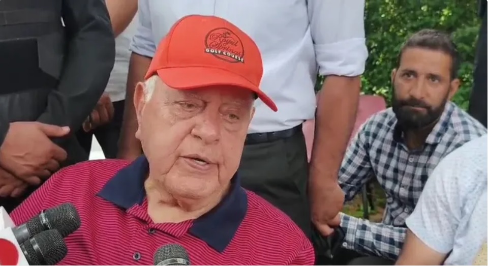 Kashmir Tourism Reawakens: Farooq Abdullah Invites Tourists with Message of Hope