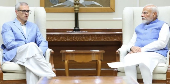 Seeking Solutions: Omar Abdullah Meets PM Modi Amid Kashmir’s Post-Attack Turmoil