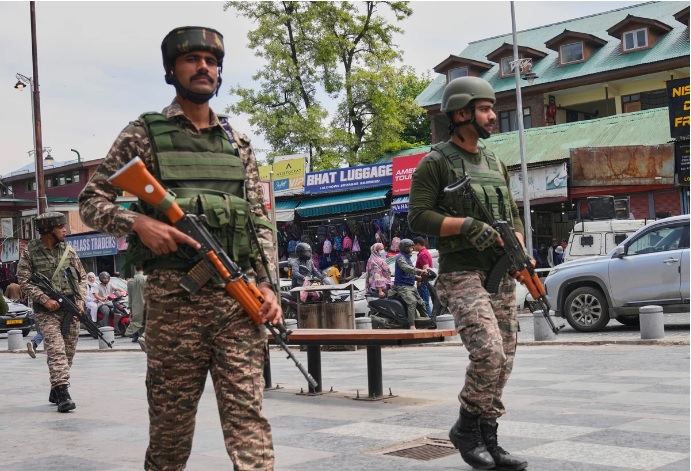 Kashmir Under Siege: People Caught in the Crossfire of India-Pakistan Conflict