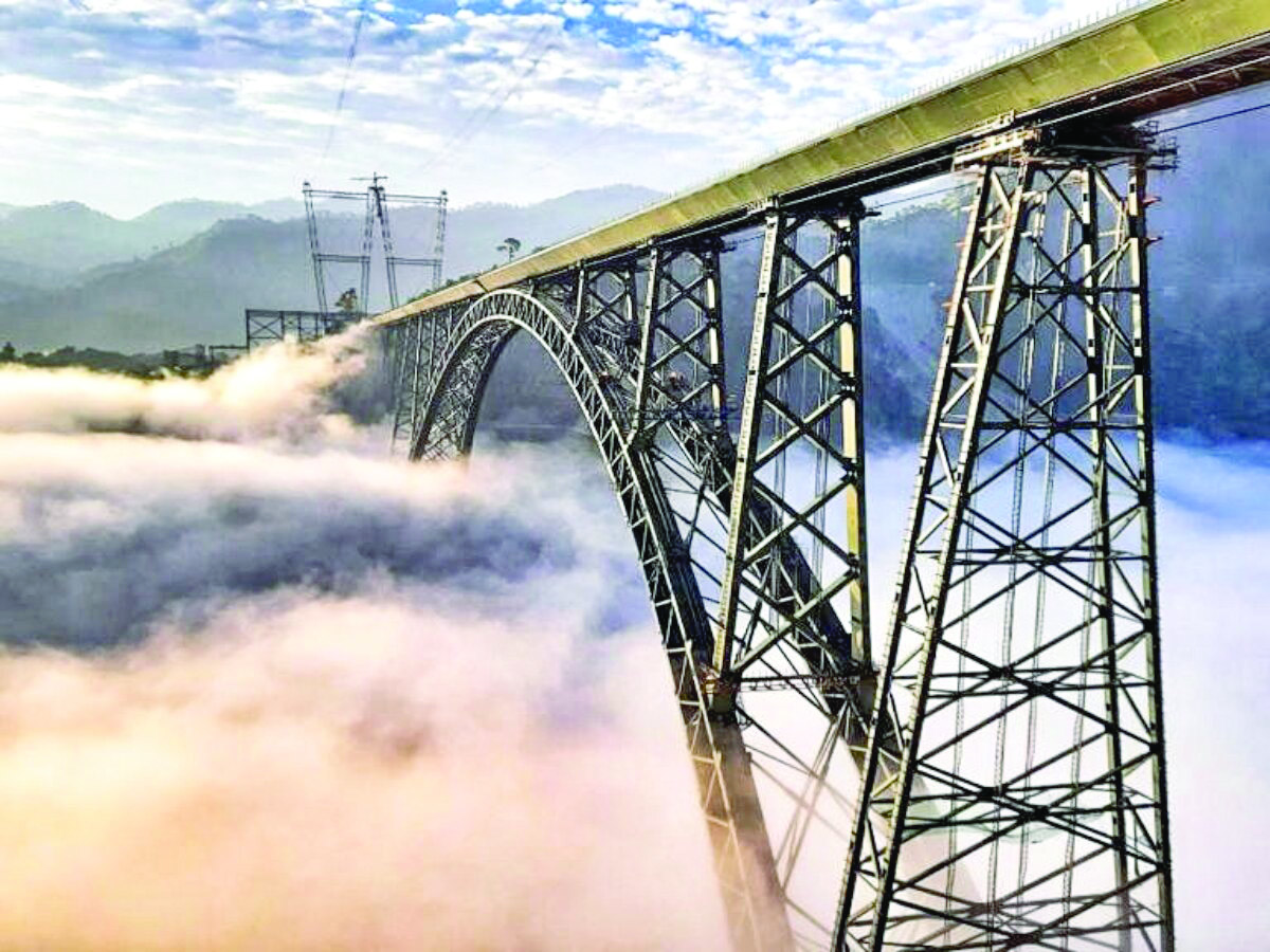 Chenab Rail Bridge: The Steel Spine of Kashmir’s Future – World’s Highest Railway Arch Reimagines India’s Connectivity