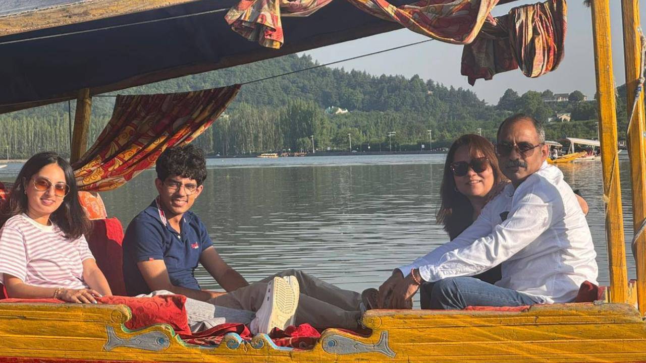 High Court Judges’ Visit Boosts Confidence in Kashmir’s Tourism Economy