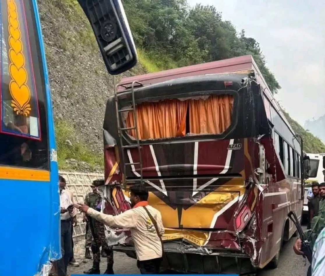Brake Failure on Pilgrimage Route: 36 Amarnath Yatris Injured in Ramban Bus Collision