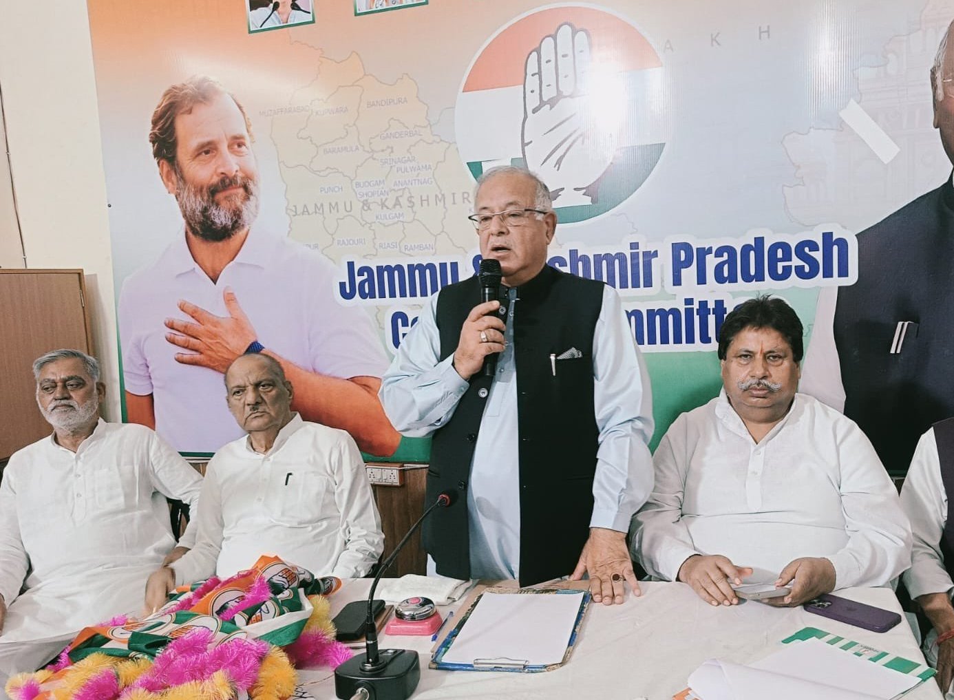 Clamour for J&K Statehood Grows Louder: NC-Congress Rift Clouds Coalition Momentum