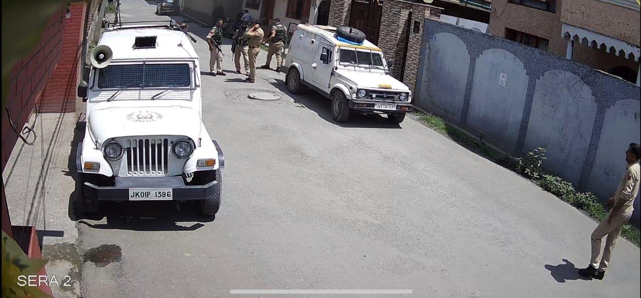 Mirwaiz Umar Farooq Placed Under House Arrest Ahead of Martyrs’ Day