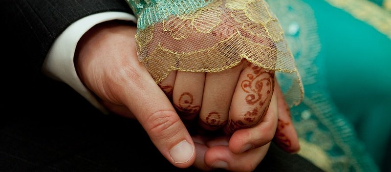 Beyond the Wedding Songs: The Silent Suffering of Kashmiri Husbands Trapped Between Tradition & Emotional Neglect