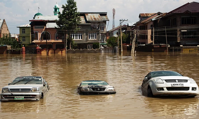 Decade After Disaster: Kashmir Still Awaits the Defences Promised in 2014