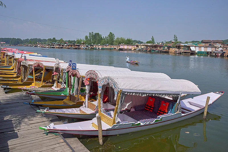 Flights Halved, Confidence Crashed: Kashmir’s Tourism & Economy in Crisis