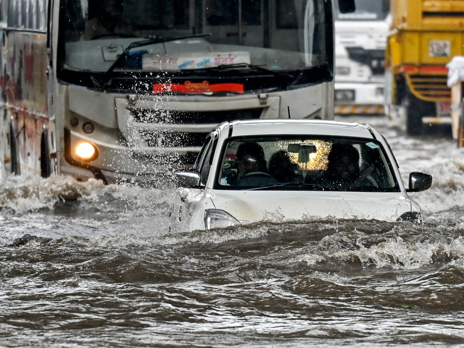 Red Alert in J&K: Thunderstorms, Flash Floods, and Landslides Threaten the Union Territory