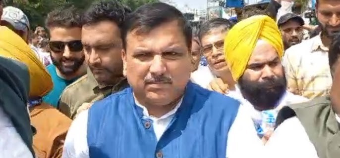 Uneasy Calm in Doda: AAP MP Sanjay Singh Joins Protest Over MLA Mehraj Malik’s Detention under PSA