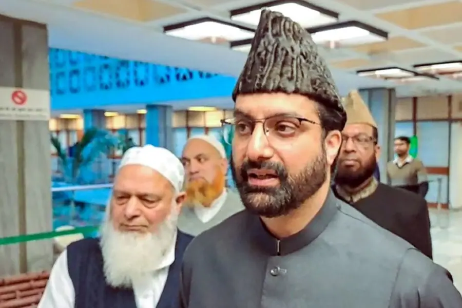 Mirwaiz Umar Farooq Condemns Delhi Blast; Jailed MP Engineer Rashid Announces Two-Day Hunger Strike