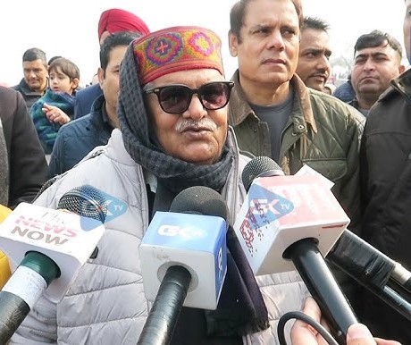 Punjab Governor Praises Kashmir’s Beauty, Weather — Urges Tourists Not to Be Deterred by Pahalgam Attack