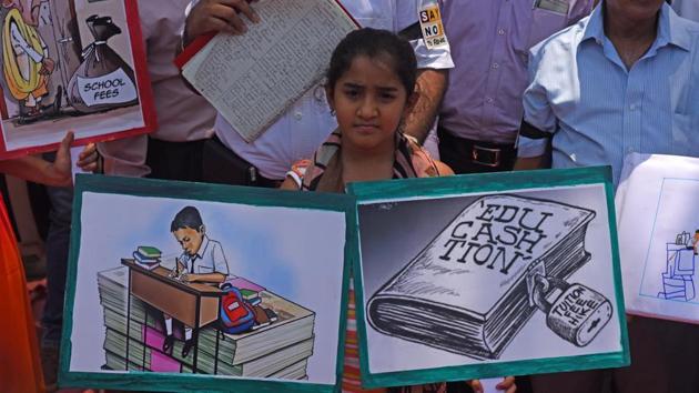 Sleepless in Srinagar: Parents Battle Fee Hikes, Curriculum Chaos, and Vendor Traps