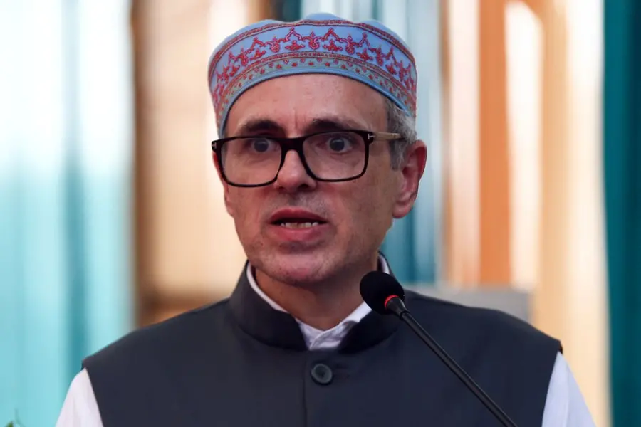 Omar Abdullah Condemns Blanket Crackdown in Kashmir After Delhi Blast: ‘Stop Treating All Kashmiris as Suspects’