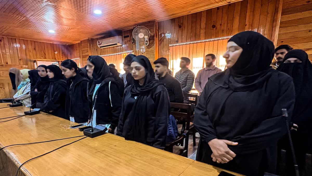 Omar Abdullah Denies Role in Vande Mataram Programmes in Kashmir Schools, Calls It ‘Outside Dictation’