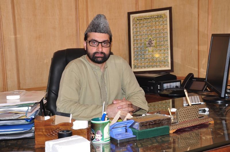 Mirwaiz Umar Farooq Drops ‘Hurriyat Chairman’ Tag on X, Signalling Symbolic Shift in Kashmir’s Separatist Politics