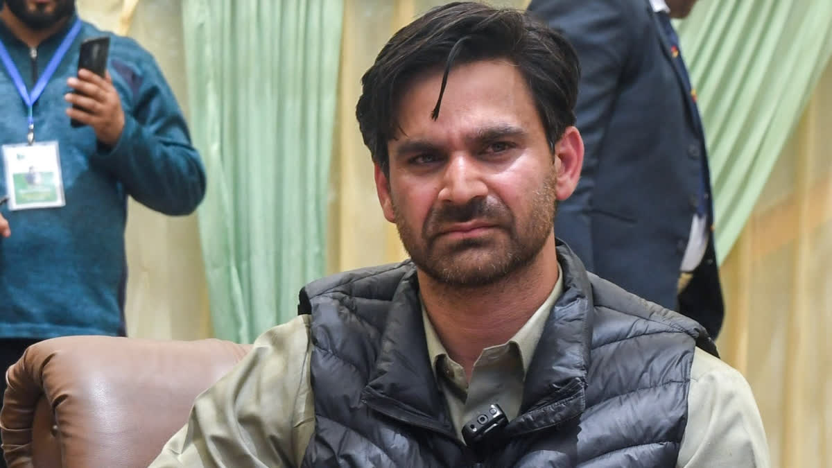 Waheed Para Accuses Omar Abdullah of Nepotism, Sparks Fresh Political Row in J&K