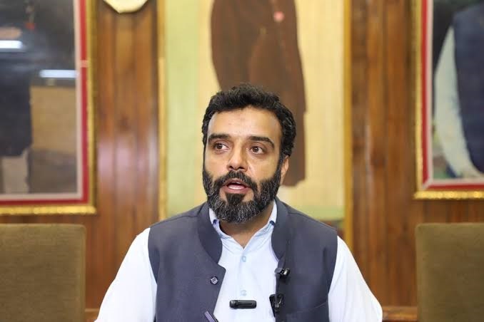 Aga Ruhullah Intensifies Attack on Omar Abdullah Ahead of NC’s Delhi Protest, Exposes Growing Rift Over Statehood Strategy
