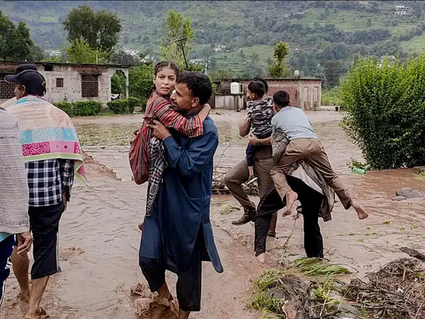 Poonch Flash Floods and Landslides Kill Four in Surankote, Rescue Operations Intensify Amid Heavy Rain