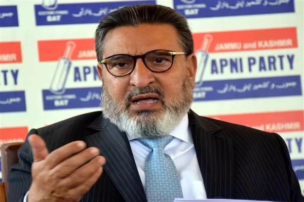 Altaf Bukhari Turns Up Heat on Omar Abdullah Over J&K Jobs, Reservation and Governance