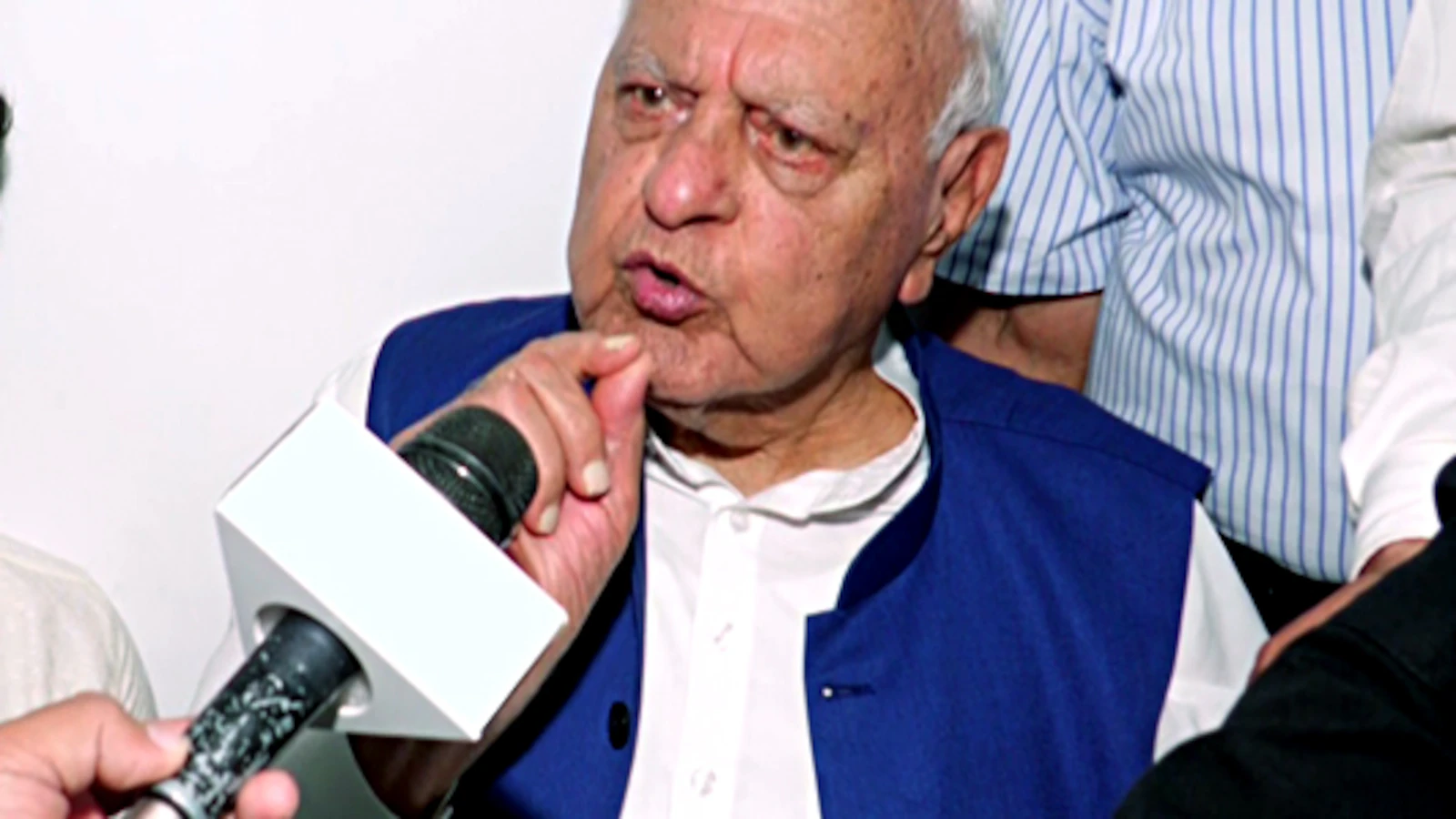 Farooq Abdullah’s ‘Conspiracy’ Claim Over Kashmiri Pandit Threats: Why J&K Statehood Has Become the New Political Fault Line