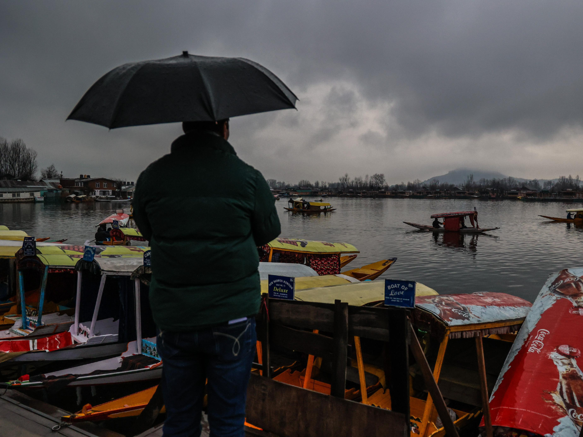 J&K Weather Divide: Kashmir Faces Rain Stress as Ladakh Records 195% Seasonal Excess