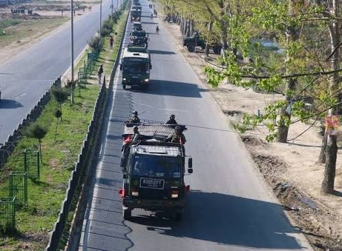 Kashmir’s ‘Berlin Wall’: Waheed Para Flags NH-44 Highway Stoppages, Security vs Civilian Movement