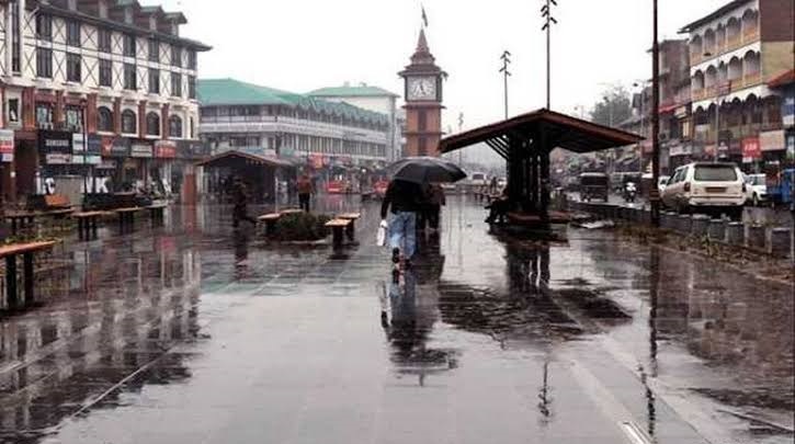 J&K Weather Alert: Rain, Thunderstorms and Snow Likely Till October 15