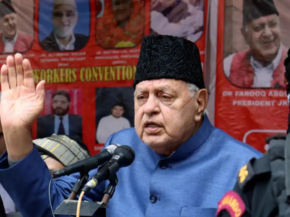 Farooq Abdullah’s remarks on Pakistan trigger a political confrontation with the BJP.